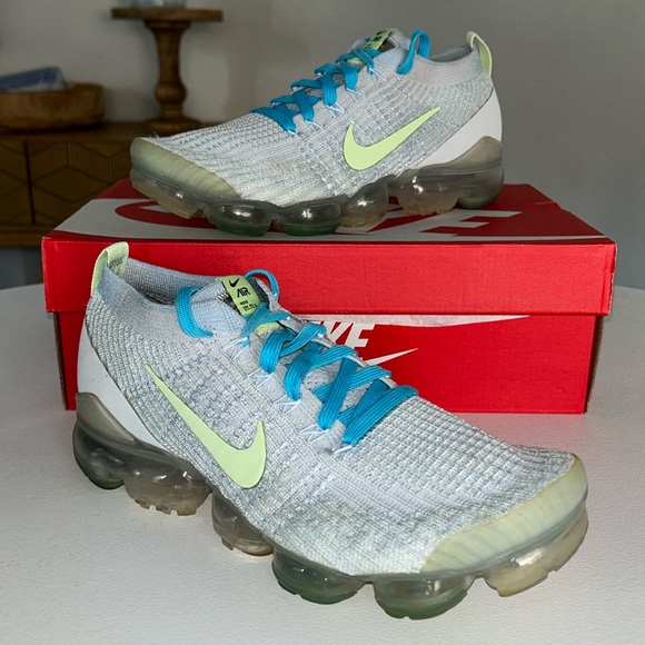 Nike Air VaporMax FlyKnit 3 “Baltic Blue Barely Volt” Women’s Size 10.5 - Picture 1 of 9